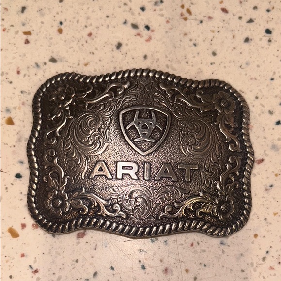 Ariat Other - Ariat Floral Embossed Buckle